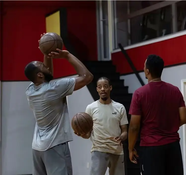 而奥科吉将, 频向球迷展, 多里安