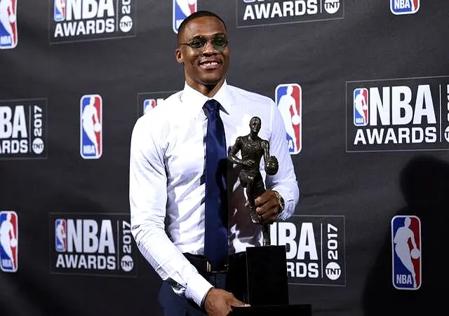 stron, 涯充满了奋